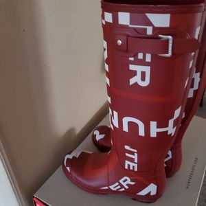 Hunter rain boots